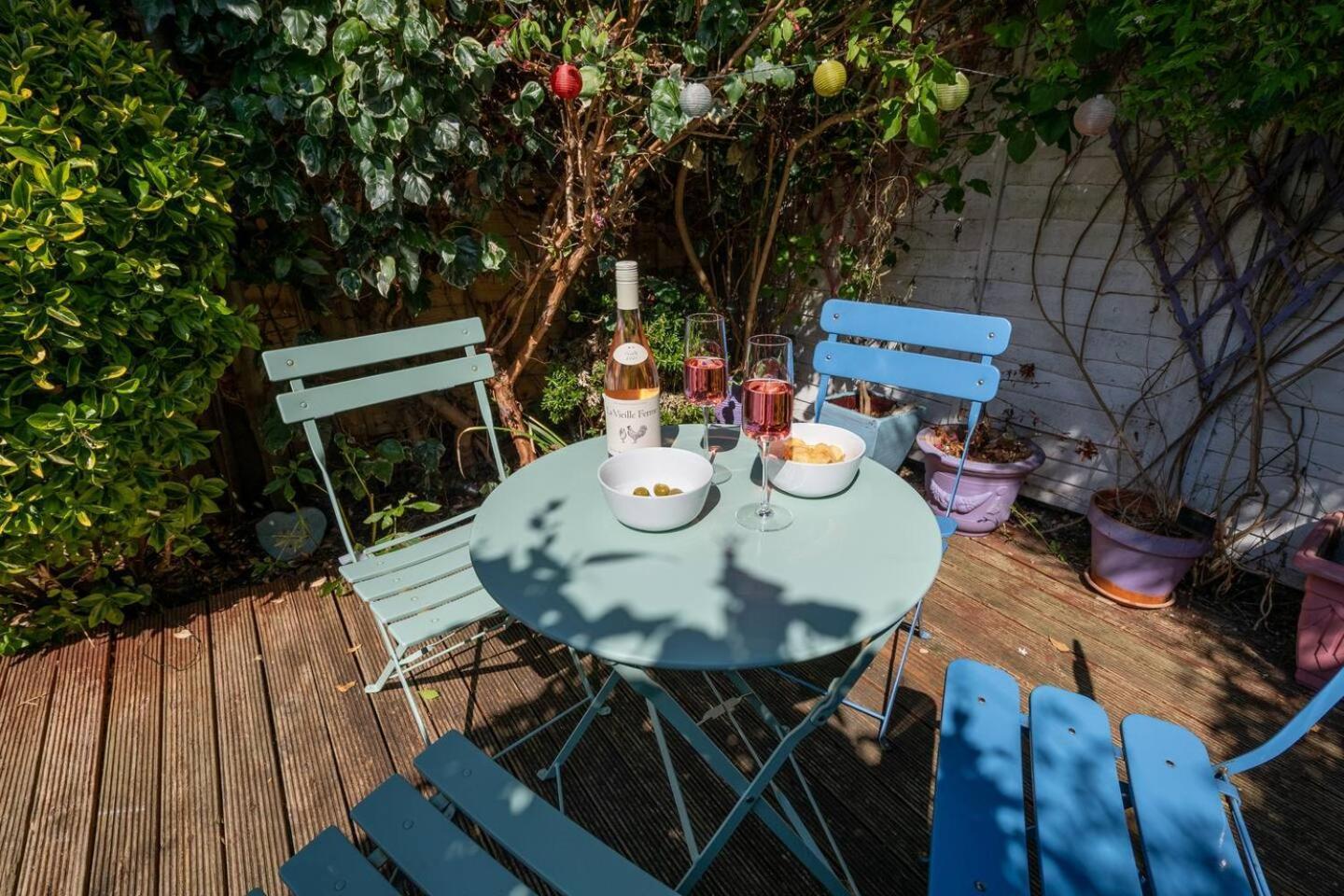 Tranquility Nook Villa Portsmouth Buitenkant foto